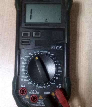 Multimeter detects the quality of temperature control switch
